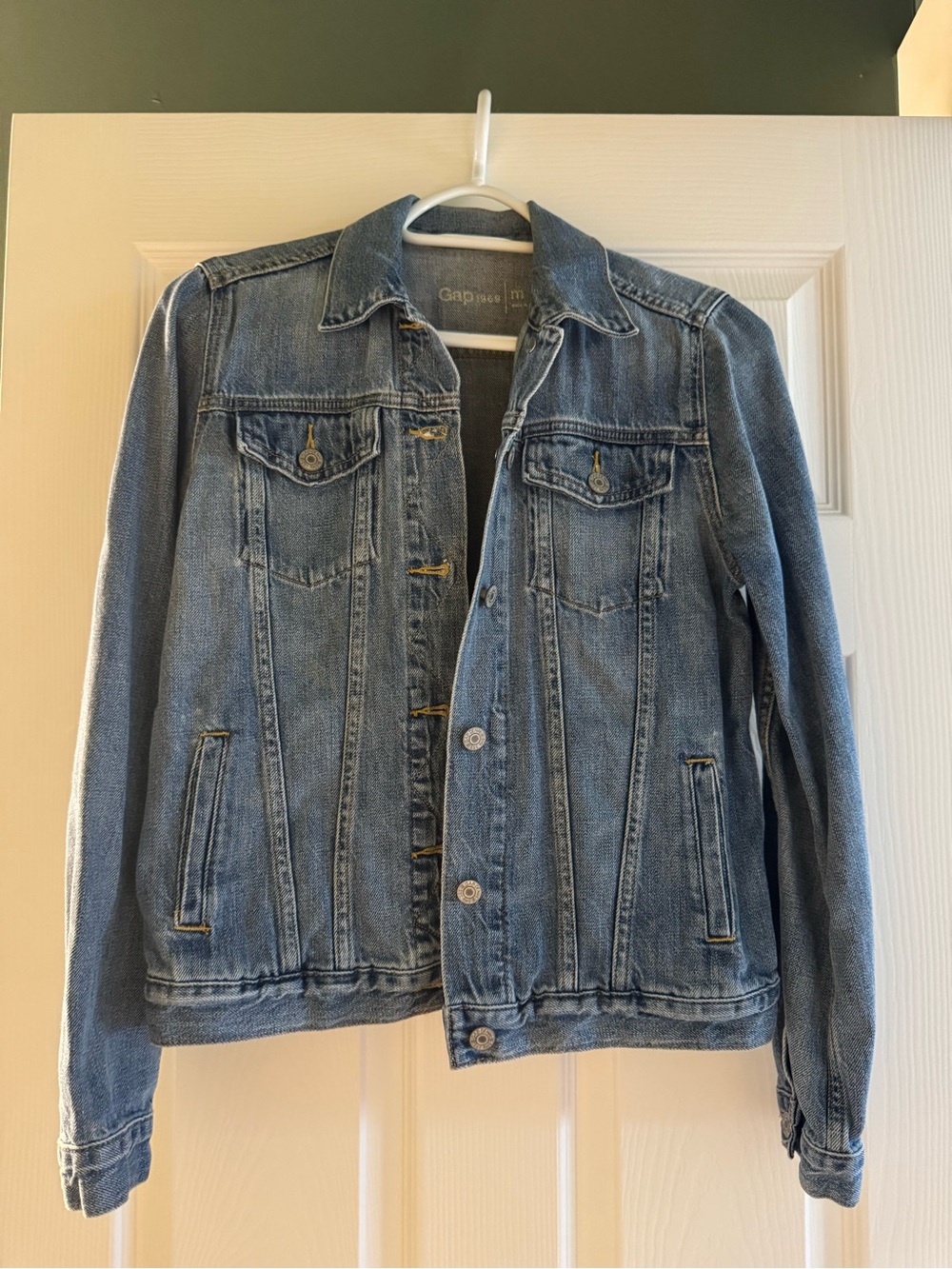 GAP Icon Denim Jacket